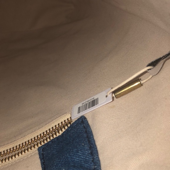 Elegant Blue and Tan Woven Tote Bag - Picture 12 of 12